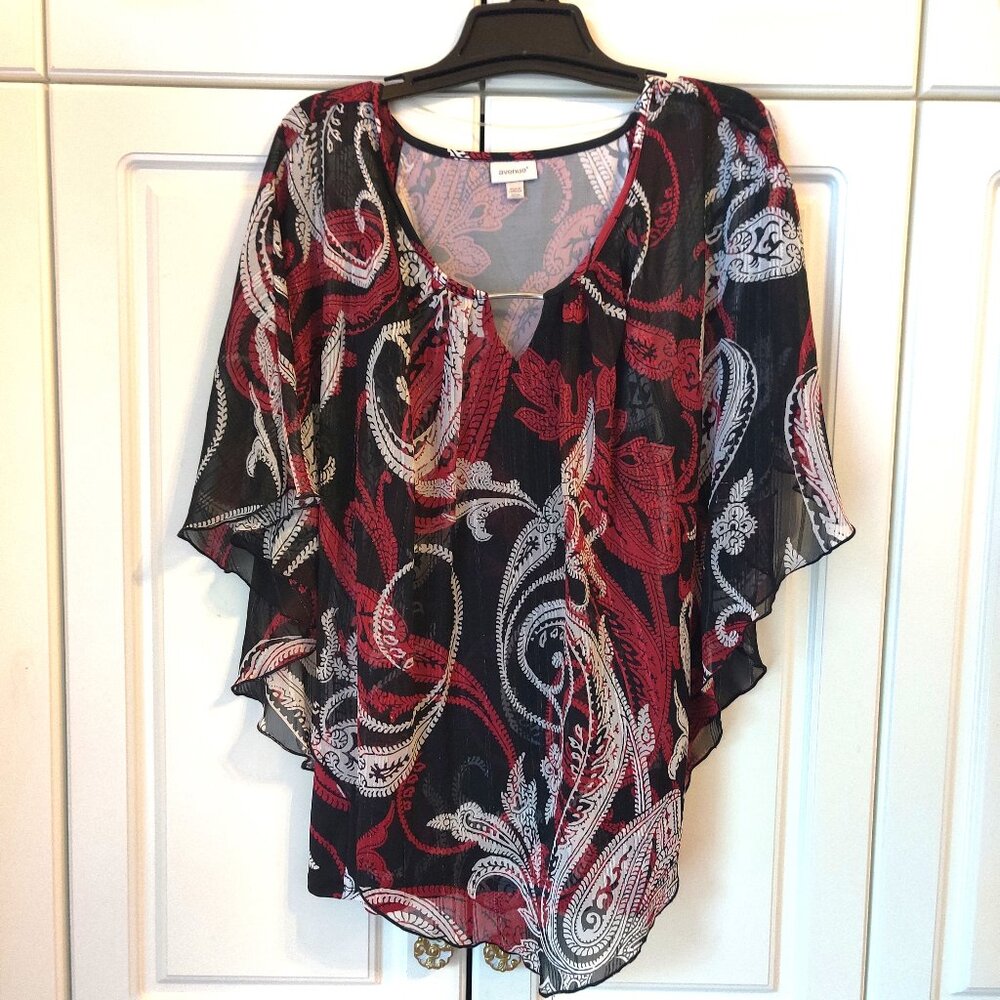 Avenue Black/Red/White Top, Size 22/24